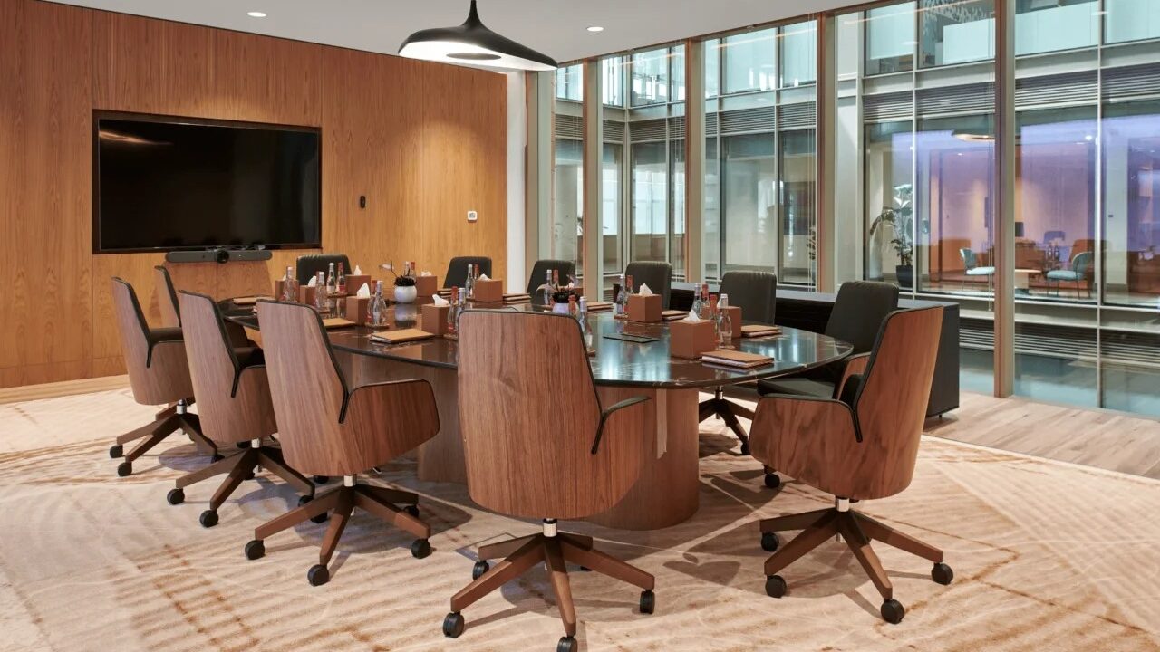 Transforming Workspaces: A Guide to Commercial Fit-Outs and Office Refurbishment